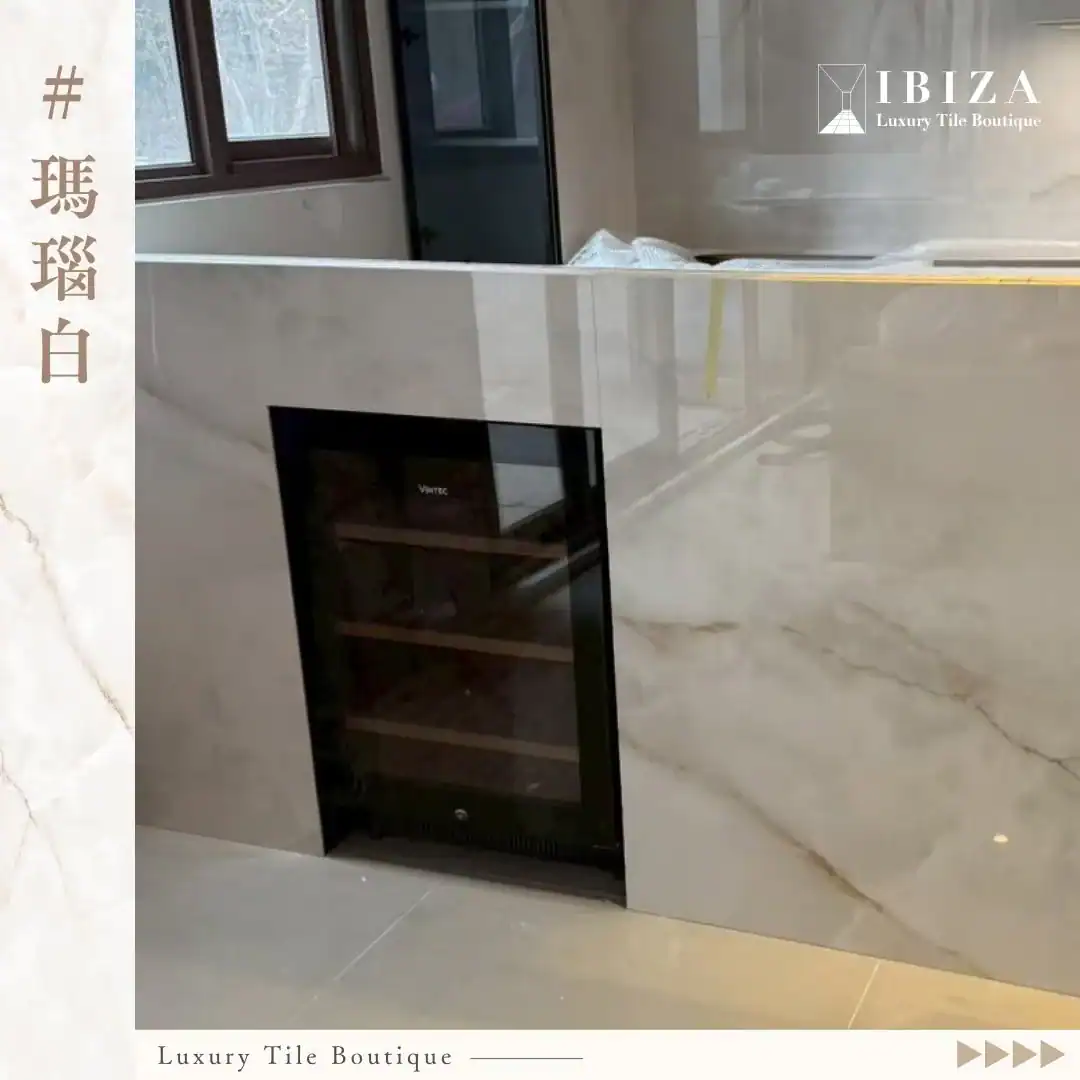 打造小宅精緻感:廚房中島設計、裝飾牆視覺連線,呈現整體性