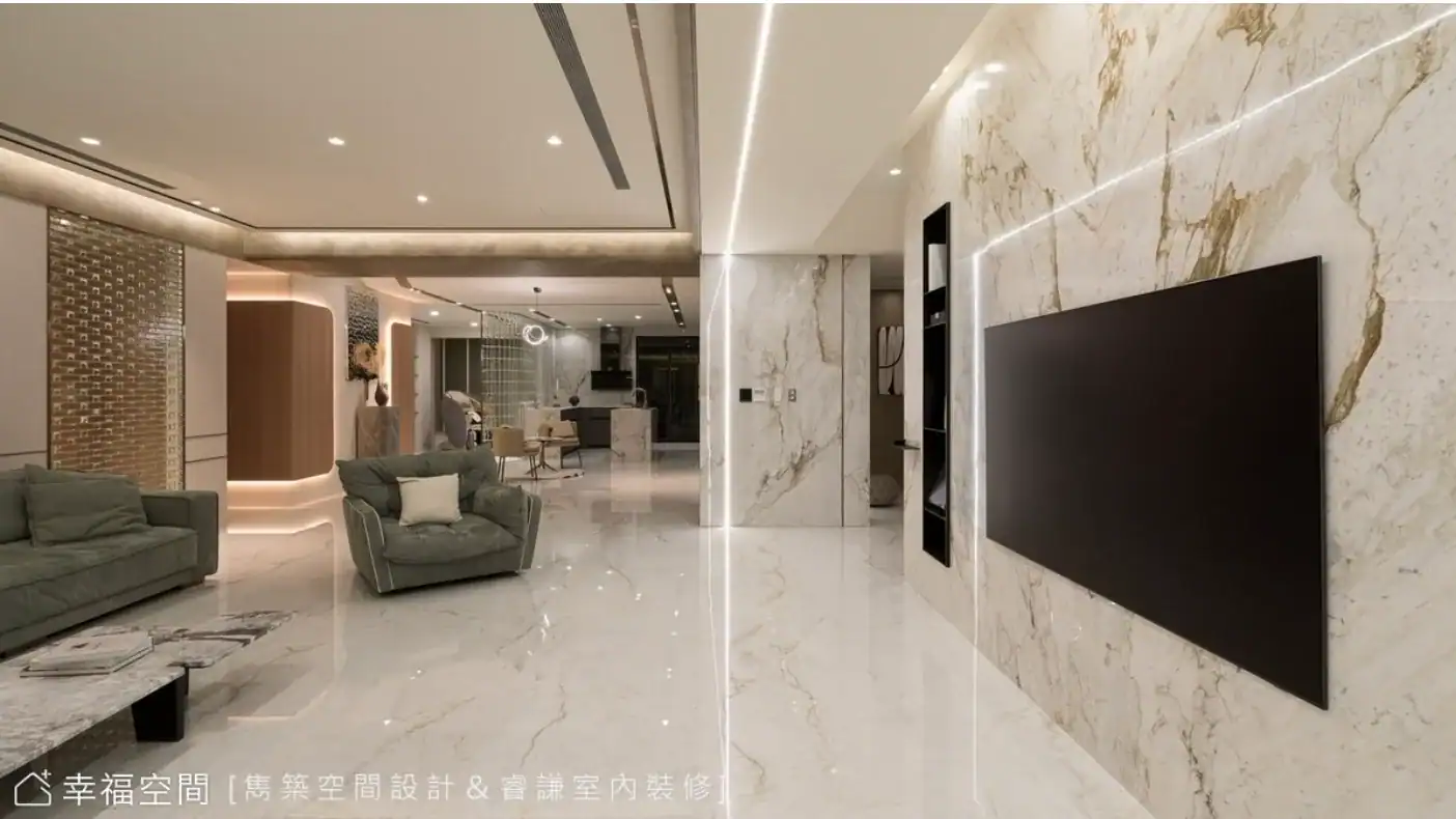 玄關與客廳地坪
